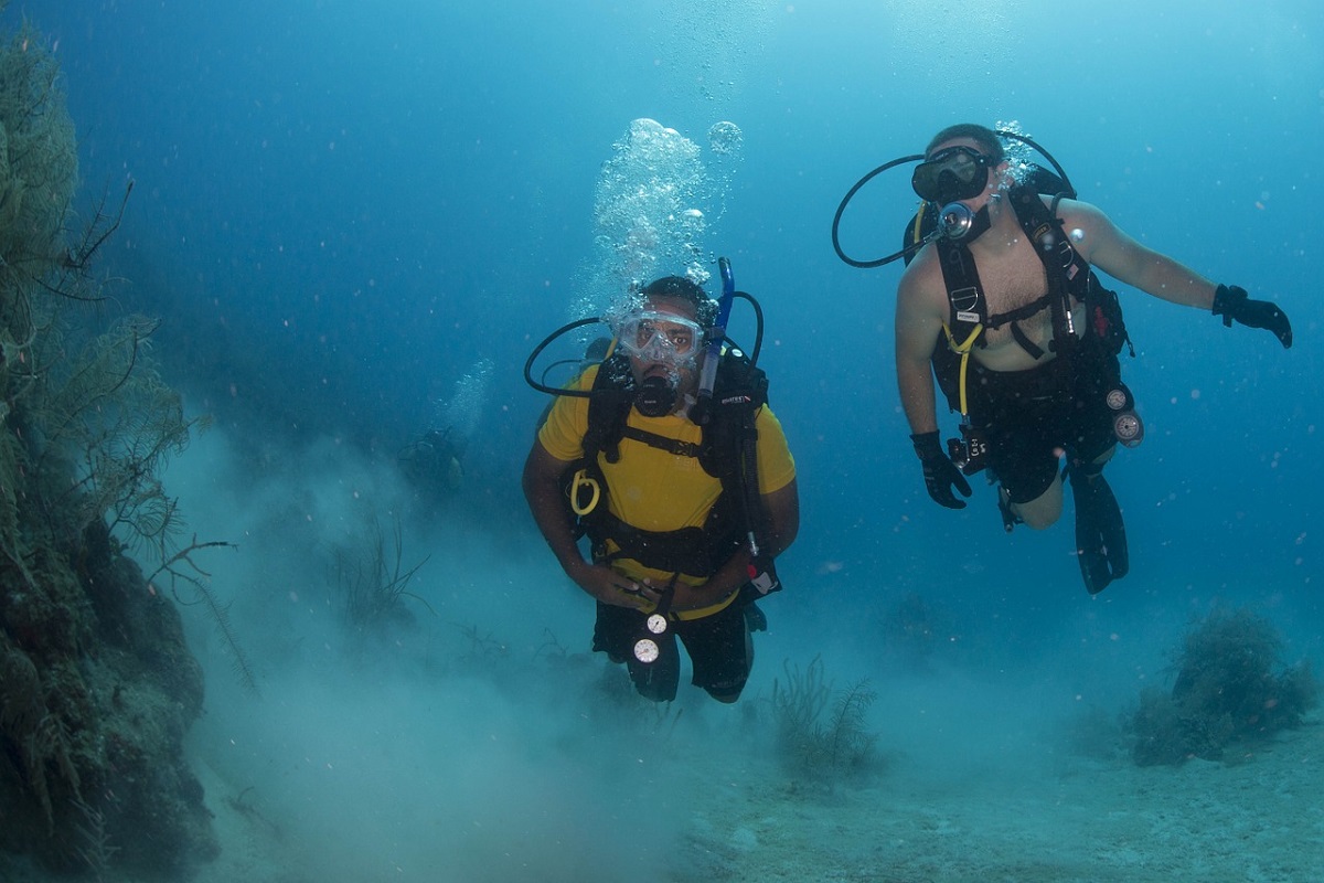 Worried About Scuba Diving? We’re Debunking Diving Myths!